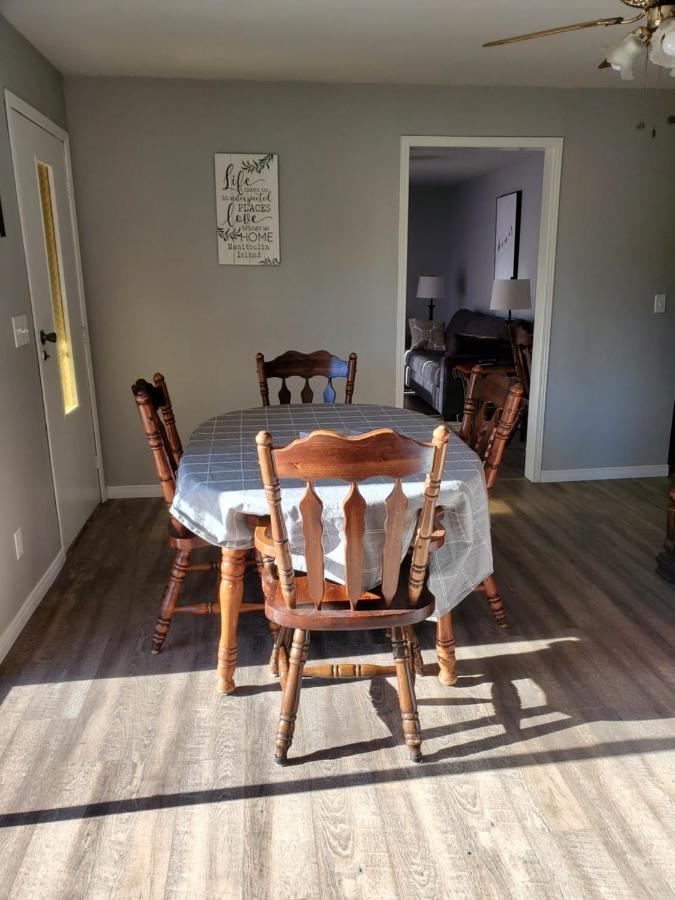 Michaels Bay Getaway On Manitoulin Island Βίλα South Baymouth Εξωτερικό φωτογραφία