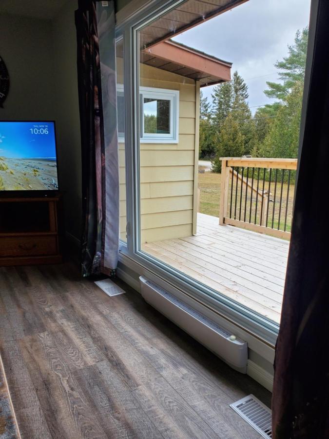 Michaels Bay Getaway On Manitoulin Island Βίλα South Baymouth Εξωτερικό φωτογραφία